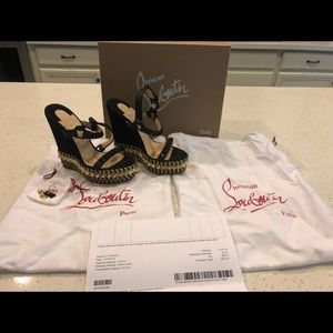 Mint Christian Louboutin Cataclou 140 size 35